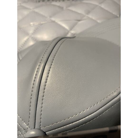 STEVE MADDEN Light Blue 2 Piece Gift Set Quilted Nylon Hobo Bag & Baseball Cap - Picture 16 of 16